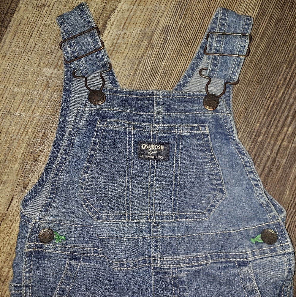 Oshkosh 3T overalls